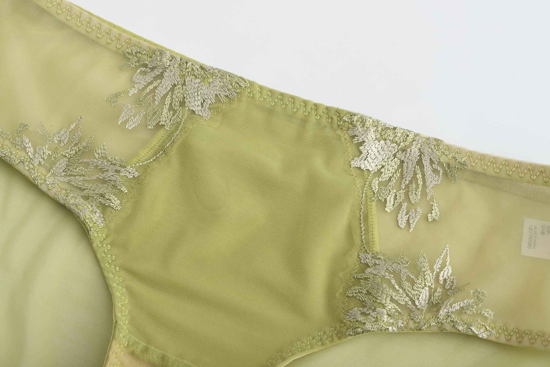 New French style thin rabbit ear cup embroidered lace sexy lingerie small chest display large gathering bra set_voghion.com