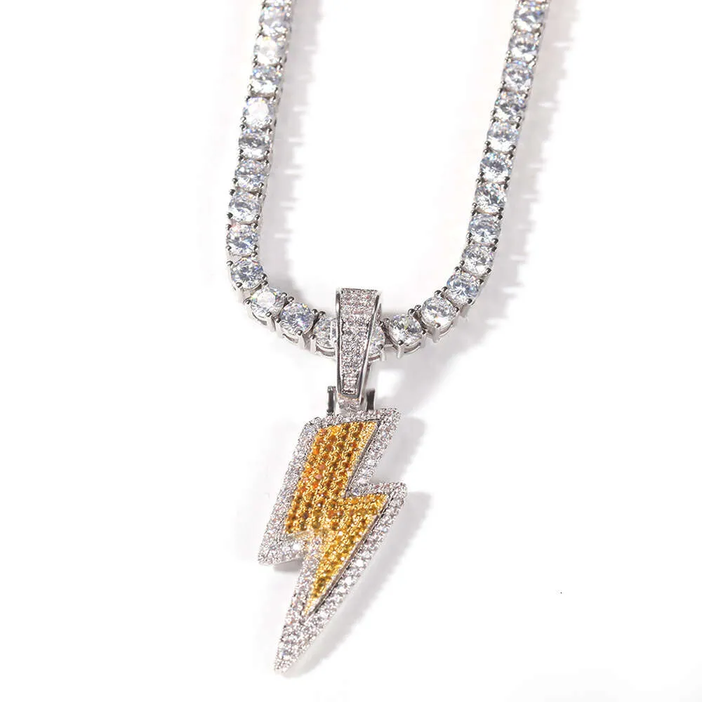 Collana con pendente fulmine moissanite oro argento sterling_voghion.com