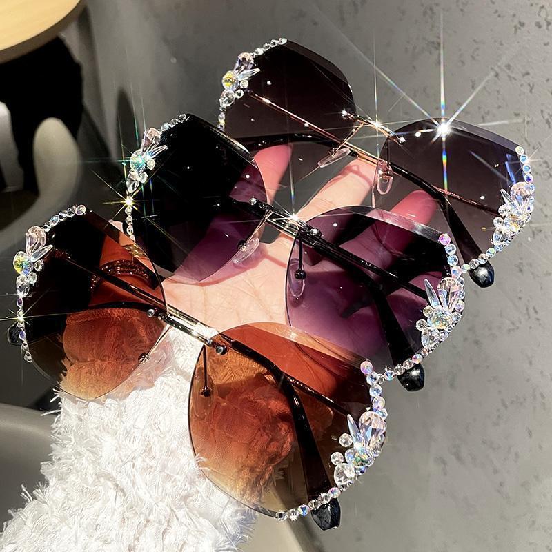 Occhiali da sole famosi in Internet con diamanti per donna con un viso grande e snello, piccoli cristalli senza montatura resistenti ai raggi UV_voghion.com