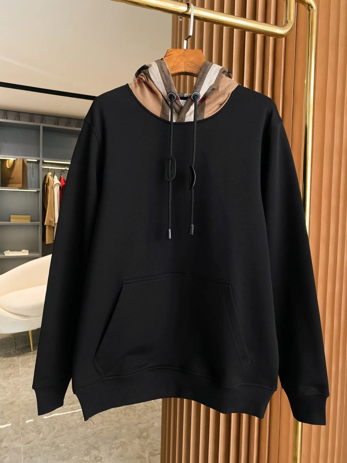 Moletom com capuz masculino clássico com letras 3D e capuz, estilo europeu e americano, com monograma, popular, feminino e feminino_voghion.com