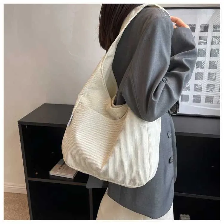 Canvas Shoe Corduroy è una borsa da designer semplice e casual di grande capacità progettata per la borsa da viaggio solida Wens_voghion.com