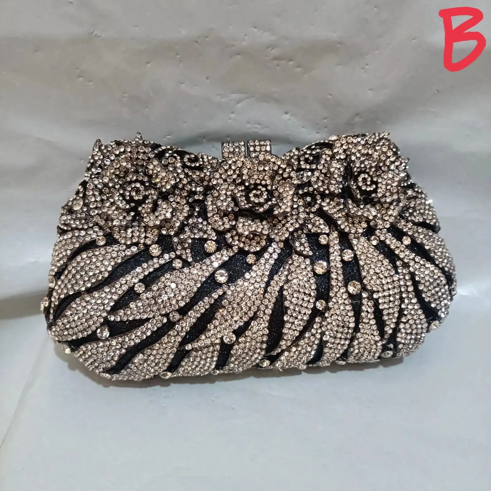 Colore Cristallo Donne Pochette Pietre Borse da Sera Borsetta Festa di Nozze Borsa Metallo Minaudiere Dia Borsa a Mano Borse Nere 240726_voghion.com