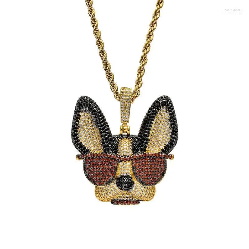 Colgante de latón con circonita cúbica grande y diseño de perro ingenioso con gafas, collar de estilo hip hop helado para hombres y mujeres, joyería de fiesta, regalo CN1371_voghion.com