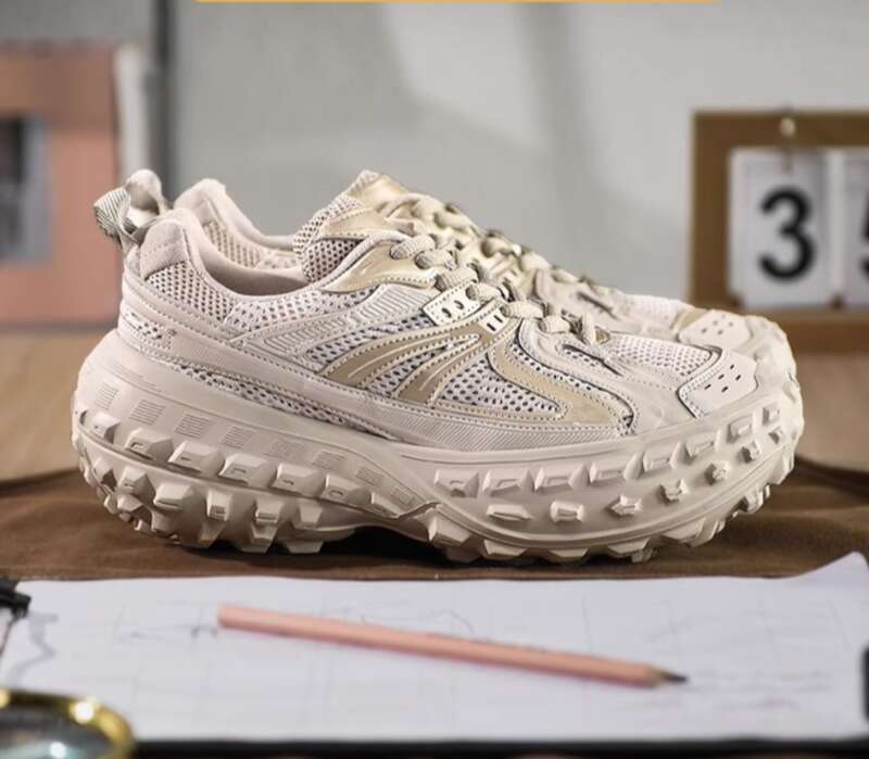 Aynı Paragrafta Kadın Ve Erkek, Günlük Ayakkabı, Spor Ayakkabı, Paris Ayakkabı._voghion.com