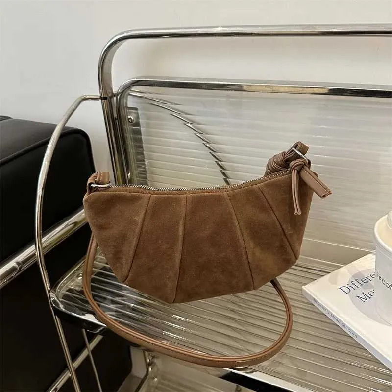 Elegant Suede Half Moon Shoulder Bag Versatile Retro Crossbody Bag_voghion.com
