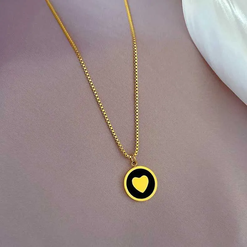 Kolyeler Kadınlar İçin Basit Kalp Kolye Paslanmaz Çelik Yuvarlak Madeni Para Disk Emaye Charm Choker Unisex Pop Takı_voghion.com