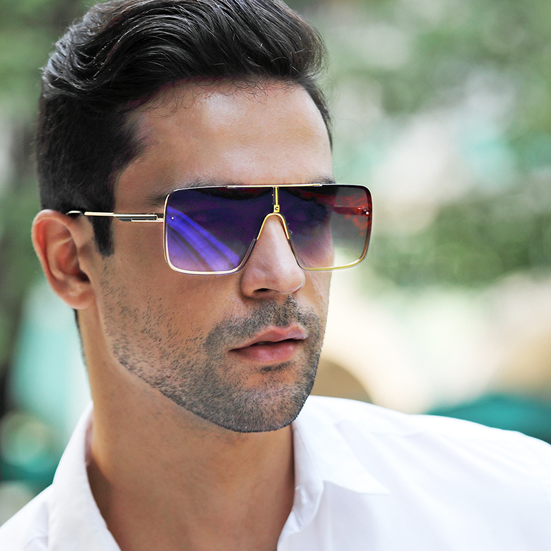New Sunglasses for Men's Jumpsuit Fashionable and Stylish Large Box Sunglasses for Men Trendy European and American Street Photos Sunglasses