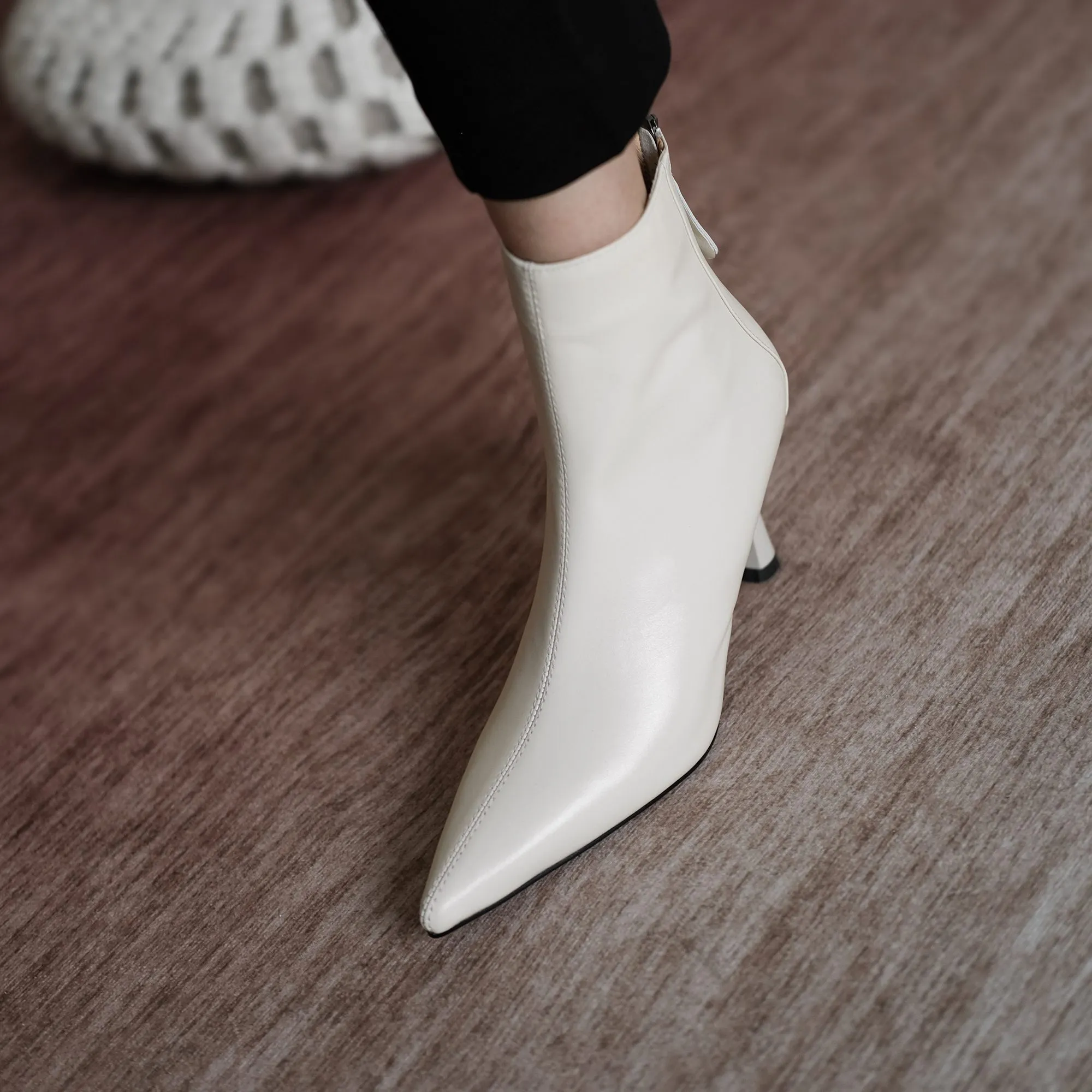 Krazing Pot Big Size 42 Cow Leather Pointed Toe High Heels Chic Design Concise Winter Spring Shoe Dress Warm Wedding_voghion.com