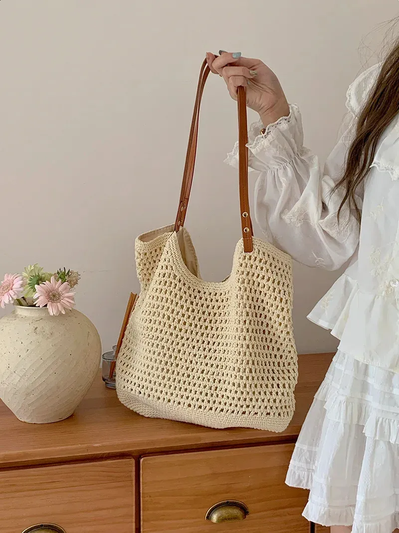 Sac à bandoulière de plage creux tissé grande capacité vacances portable affaires loisirs shopping simple joker haut sens_voghion.com