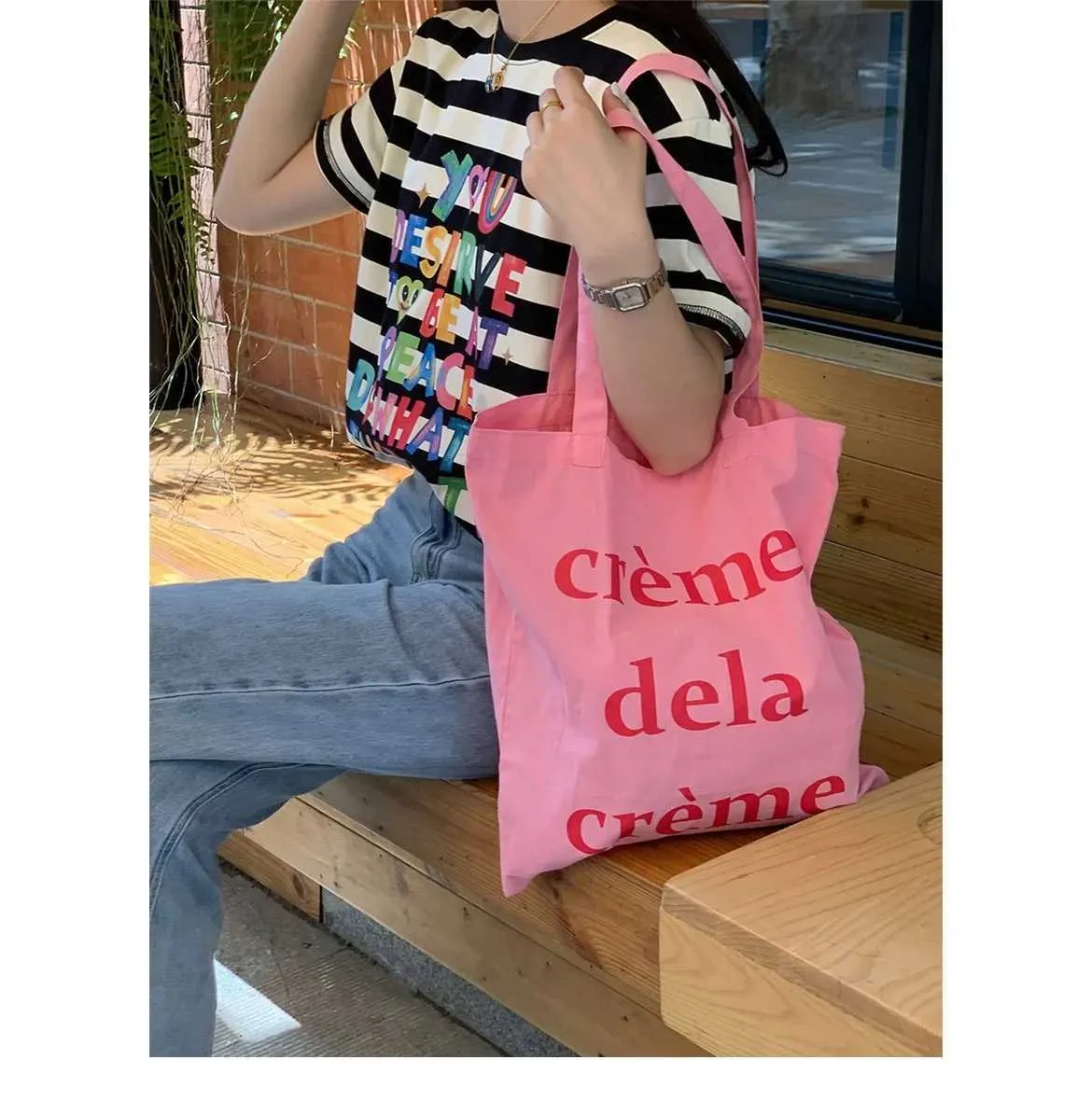 Große Kapazität bunte Strand Kosmetik Make-up Lippenstift Tasche Turnschuhe Leinwand Brief Ins Handtasche Y241109_voghion.com