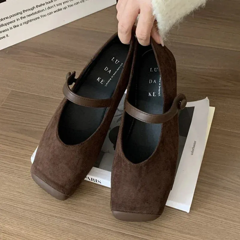 Suede Womens Elegant Ballet Apartment Square Toes Autumn Casual Fad atos Style Comfortable Sneakers Unprinted Good_ecoleips.com