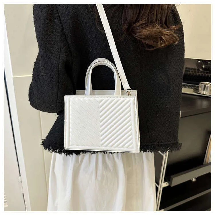 Elegante dames schoudertas voor herfst modieuze handtas casual_voghion.com