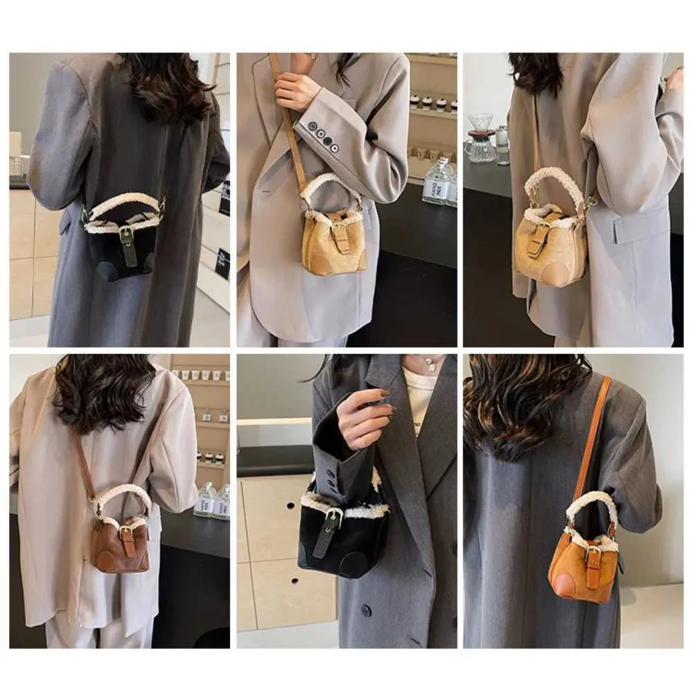 Borse a secchiello in lana di agnello alla moda con tracolla Borsa a tracolla retrò in peluche vintage da donna C241212_voghion.com