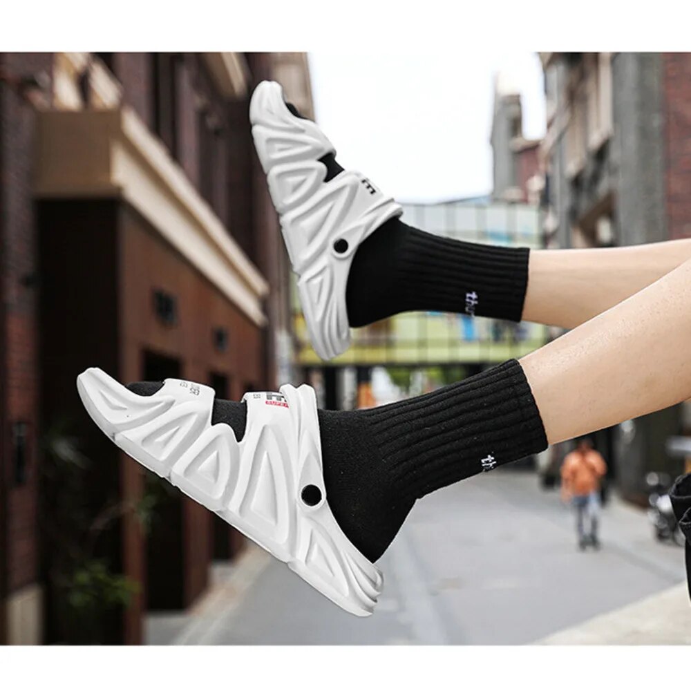 2024 Sommer Herren One Line Füße Stepping Outdoor Große Strandschuhe Live-Streaming Hausschuhe_voghion.com