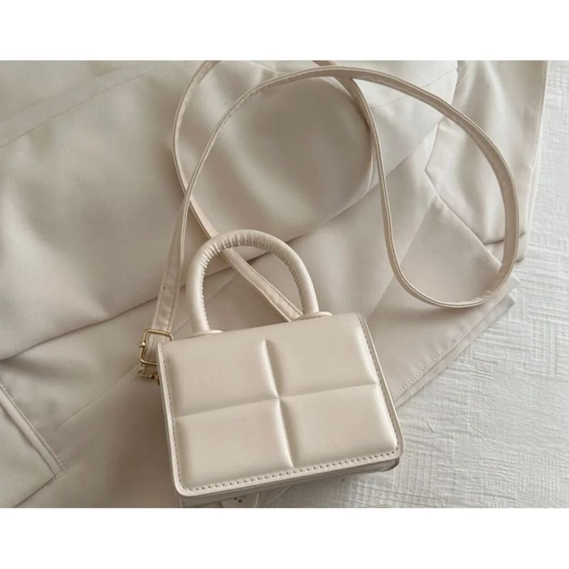 Borsa a mano quadrata piccola da donna design di nicchia_voghion.com