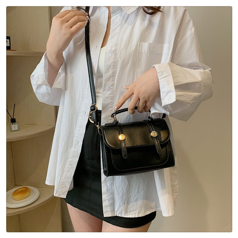 Britische Schulter für Frauen 2024 Neue trendige Studentin Multifunktionaler Rucksack Handheld Reisetasche_voghion.com