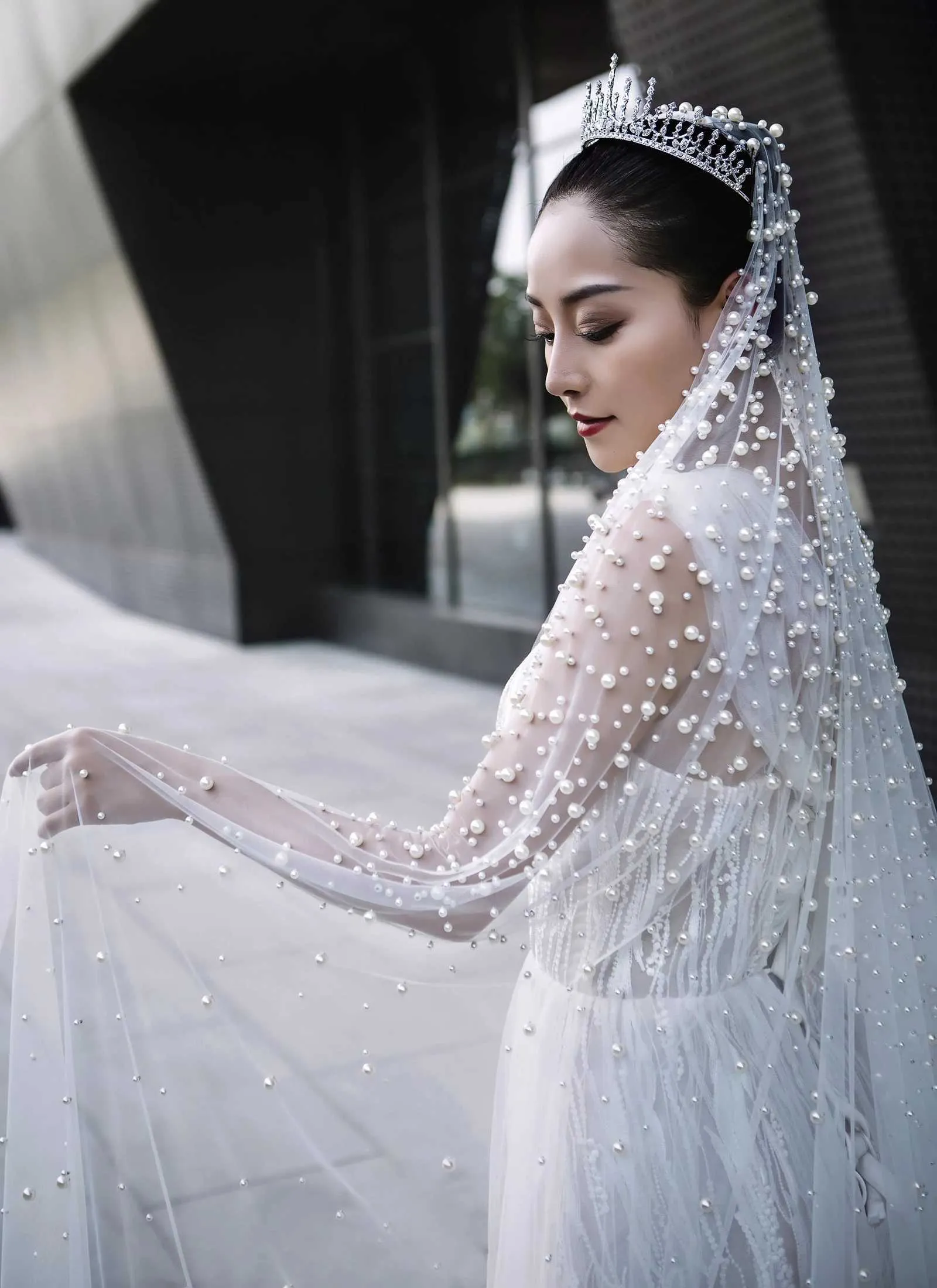 Gioielli per capelli V139a Veli da sposa con perline Velo extra lungo da cattedrale Lunghezza 3 metri con pettine Accessori da sposa_voghion.com