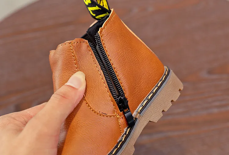 Bērnu modes bērni rudens ziemas mīkstas ādas mazuļu jāšanas zēnu potīšu zābaki meitenēm Cutefeet ikdienas apavi 21. izmērs -_voghion.com