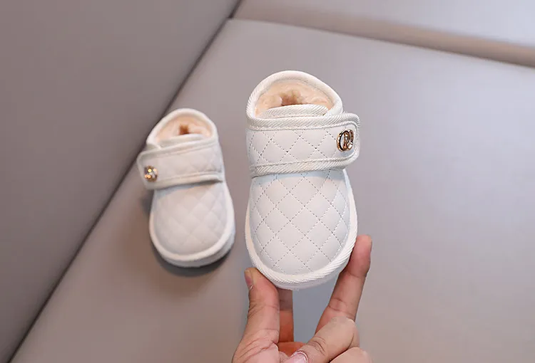 Bottes de neige chaudes d'hiver pour bébés garçons et filles Cutefeet Chaussures décontractées pour enfants Chaussures d'extérieur antidérapantes Plus Cachemire_voghion.com