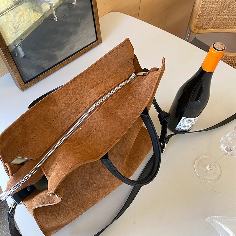 Borsa da donna in pelle opaca vintage, grande capacità, borse a tracolla, borse a tracolla da donna, borsa da viaggio casual grande marrone_voghion.com