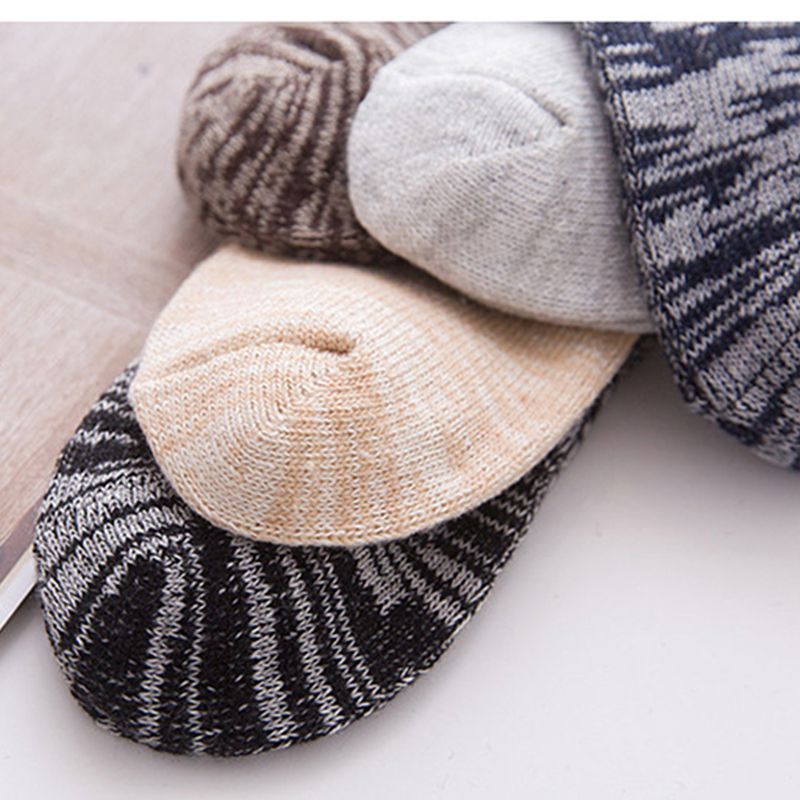 Men's Winter Warm and Thickened Wool Cotton Sock Middle Tube Funny Vintage Breathability Soc for Men_voghion.com