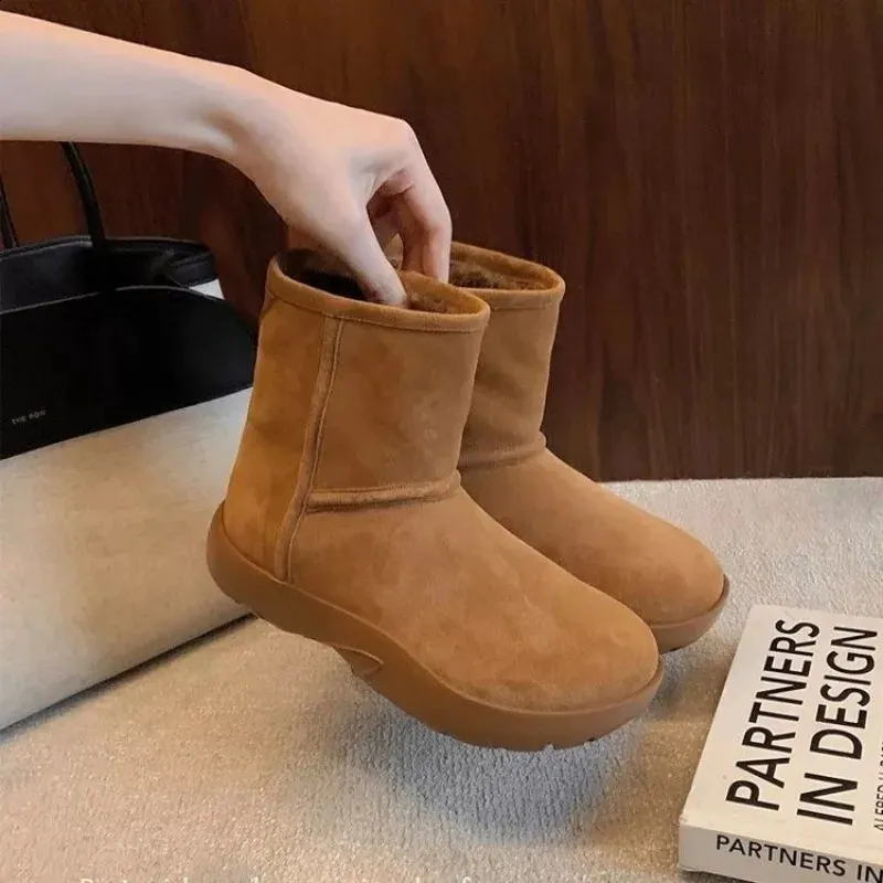 High Quality Slip-on Womens Winter Warm Short Plush Snow Boots Round Toe Thick Bottom Shoes Ladies 240830_voghion.com