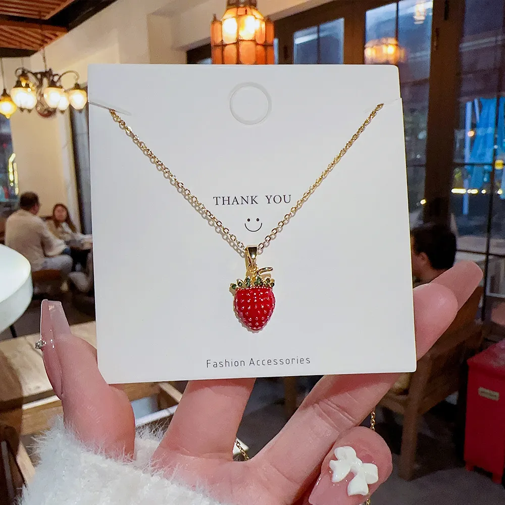 Pendant Necklaces Red Strawber Fruit Plant Zircon Chain Necklace Nimble Mother's Day Woman Wedding Family Friend_voghion.com