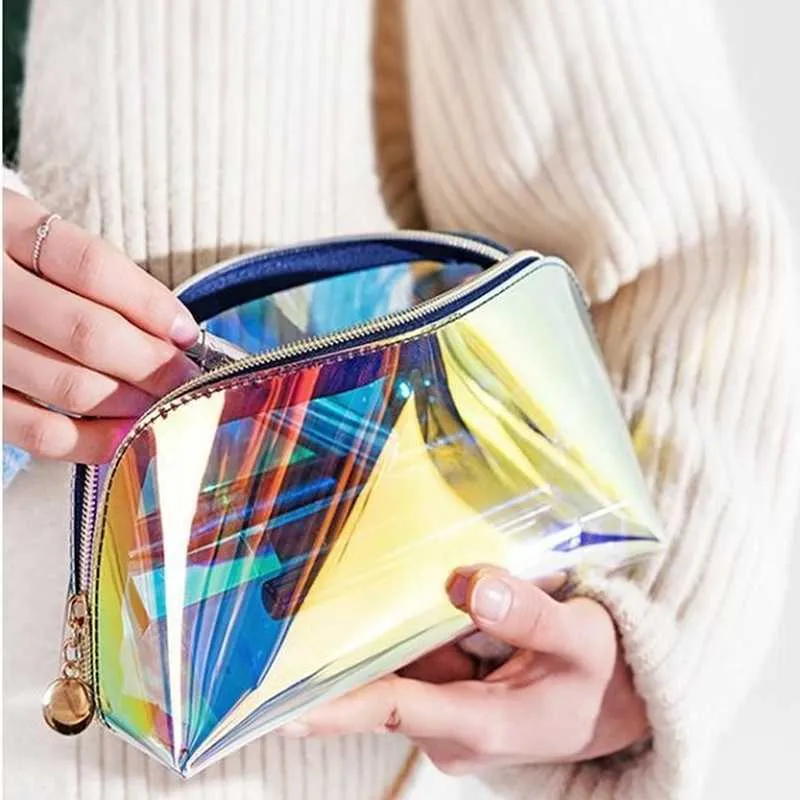 Beauty case trasparente impermeabile in pvc per donna_voghion.com