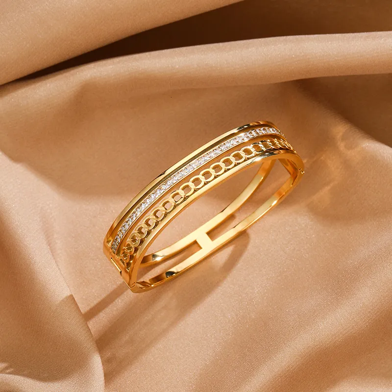 Stainless Steel Bangle Bracelet With Cubic Zirconia For Women_voghion.com