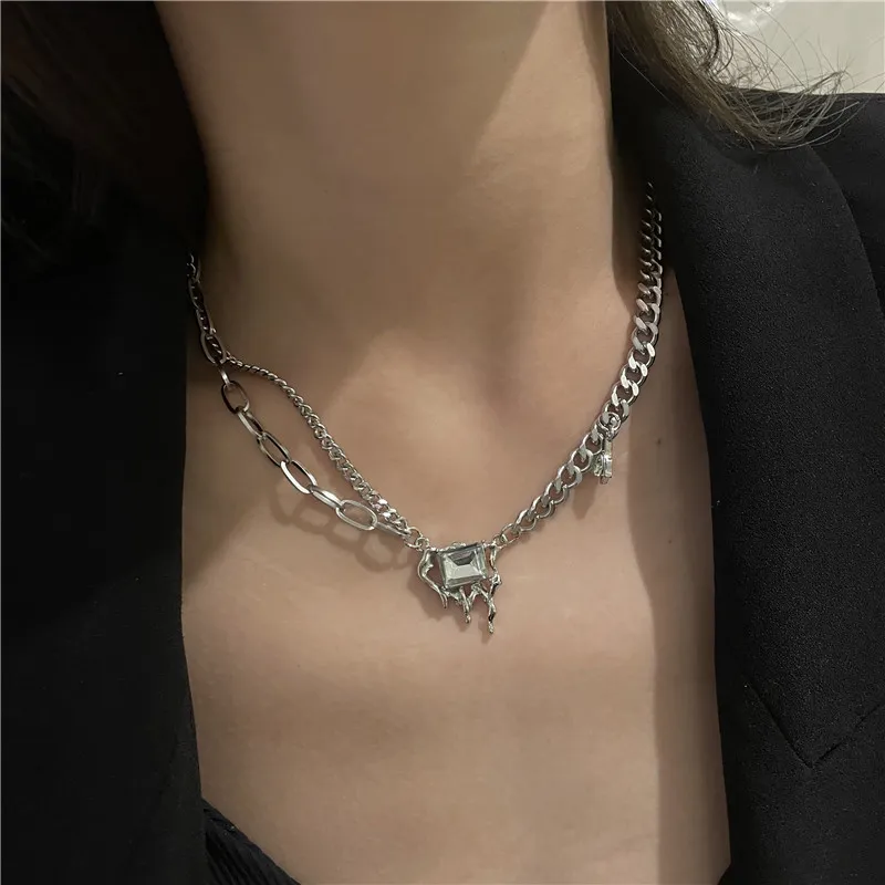 Anhänger Halsketten U-Magical Edelstahl Schmelzwachs Strass Halskette für Frauen Asymmetrie Chunky Chain Schmuck_voghion.com