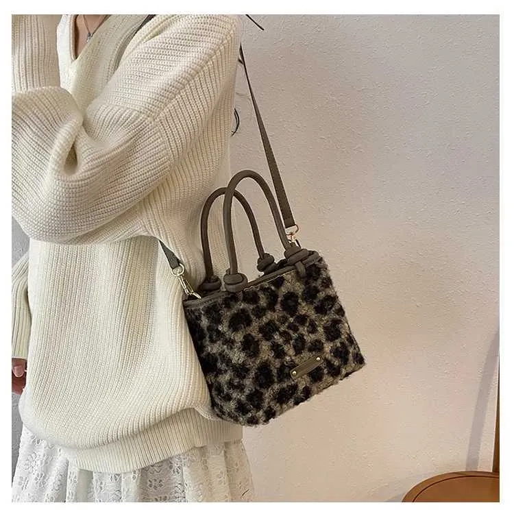 Sac messager à texture léopard pour femme, sac seau tendance, haut de gamme, collection automne-hiver 2024, Y241115_voghion.com