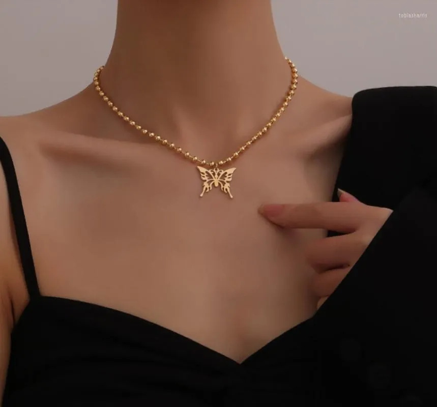 Ketten Einfache Aushöhlen Schmetterling Anhänger Runde Perlenkette Titan Stahl Halskette Für Frauen Modeschmuck_voghion.com