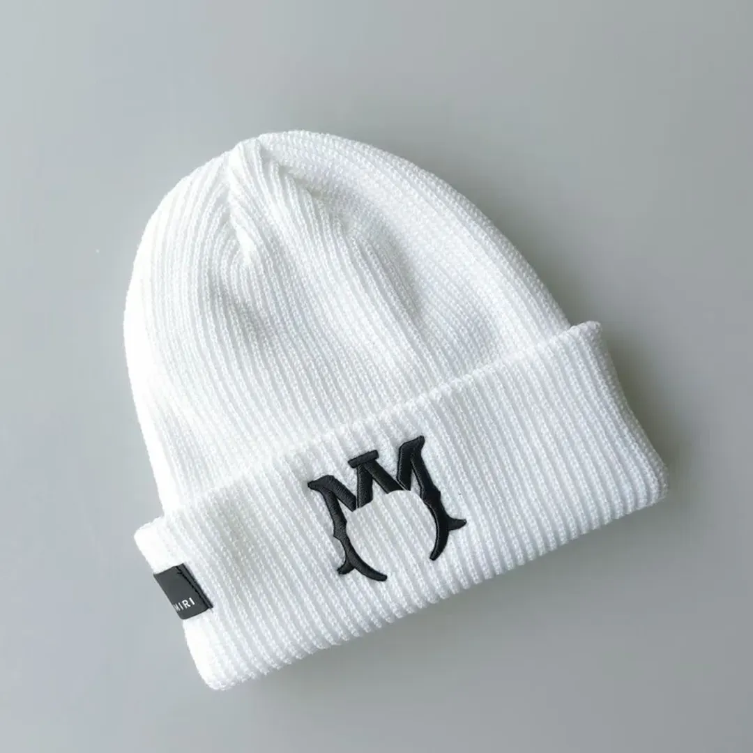 designer man Designer knitwear temperament versatile beanie knitted warm letter design Christmas gift hat dust bag_voghion.com