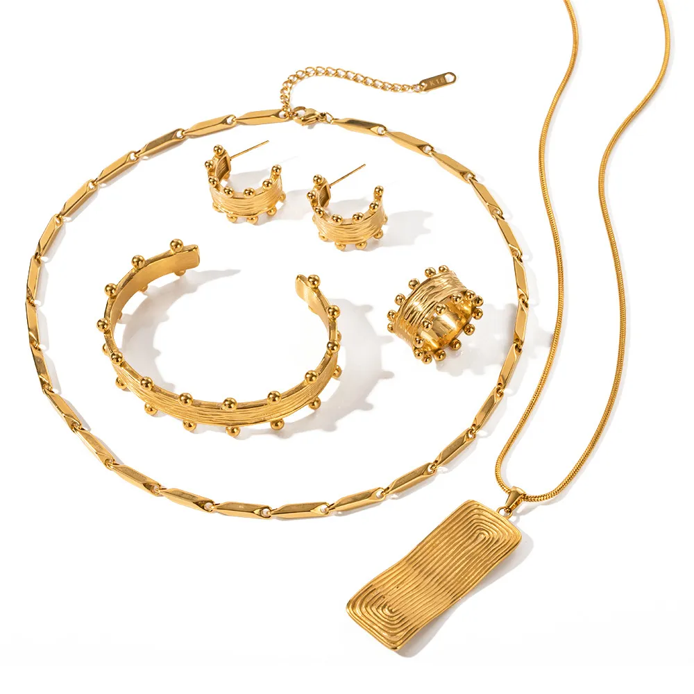 Bangle Minar Exquisite Multiple Gold PVD Plated Titanium Steel Hammer Tone Wide Chunky Bangles Manchet Armband Voor Vrouwen_voghion.com