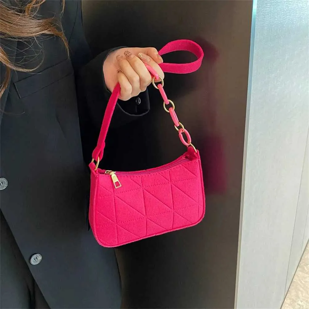 Modieuze dames schoudertas retro vilt onderarmtas stijlvolle tas_voghion.com