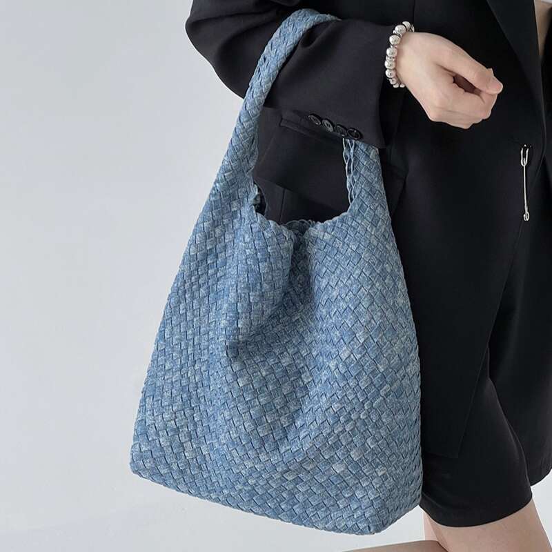 Large Tie-dye Denim Shoulder Bag For Women Woven Handle Bag_voghion.com