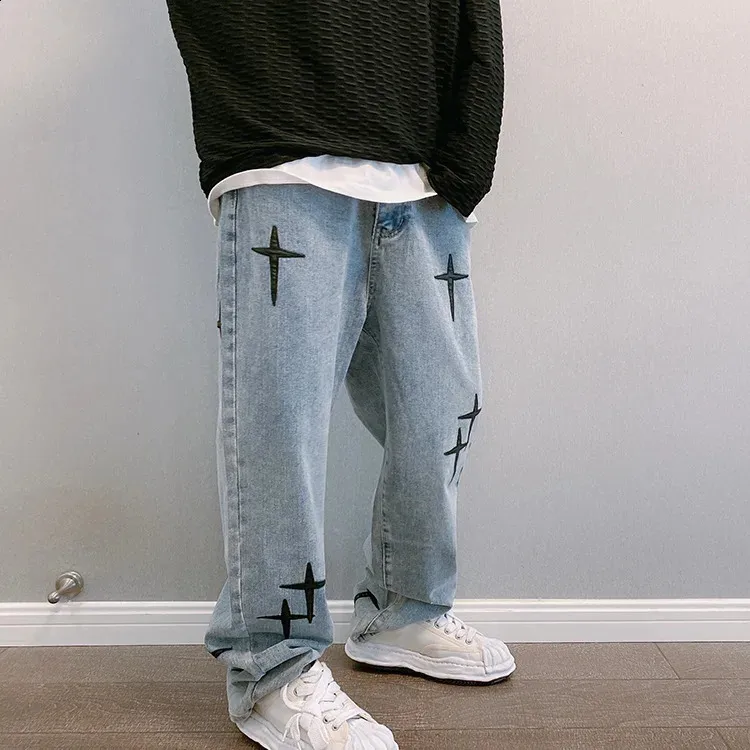 Drucke Herren Street Kleidung Tasche Weite Bein Jeans Koreanische Mode Kleid Gerade Beiläufige Lose Cowboy Cargo Hose 240911_voghion.com