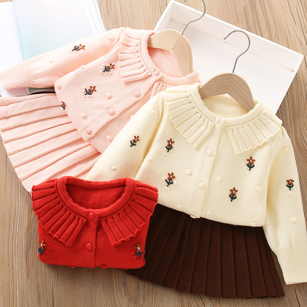 Pull 2024 Automne/Hiver Nouveau Style Coréen Petites Filles Fleur Tricoté Cardigan À Manches Longues Ensemble Deux Pièces