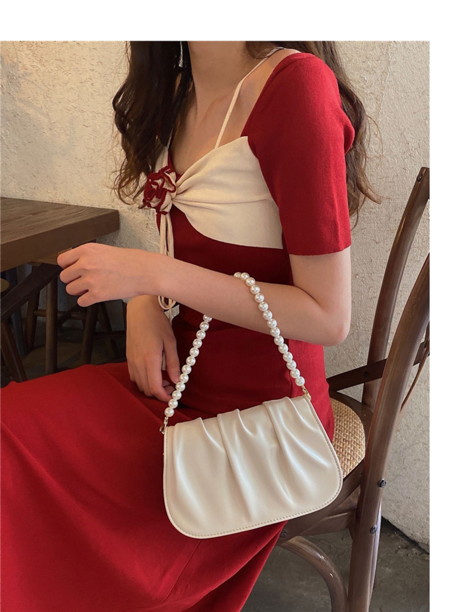 Bag cloud ins niche crossbody small chain versatile pearl handheld women's 2024 new white underarm bag_voghion.com