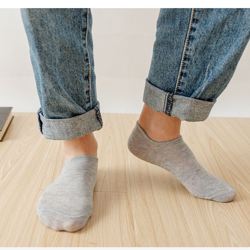 Calzini invisibili in cotone da uomo, in silicone, casual, antiscivolo, a bocca bassa, in tinta unita, in bianco e nero, per barche_voghion.com