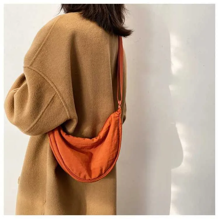 Lässige Hobo-Crossbody aus Nylon für Damen, Designer-Umhängetaschen, große Kapazität, Tragetasche für Damen, Reise-Shopper, Damengeldbörsen_voghion.com