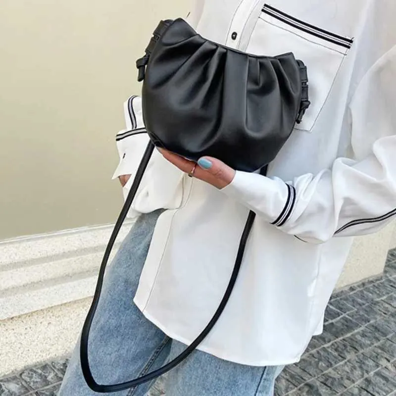 Módní dámská ramenní taška, nový příjezd, crossbody, jednobarevná, skládaný design, dámská mini zipová taška přes rameno, Cloud Bag_voghion.com