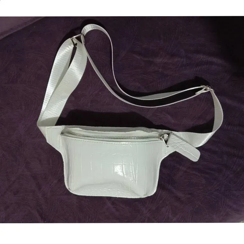 Leder Brusttasche Fanny Frauen Tasche Kleine Bum Taille Gürteltaschen Casual Phone Pack Mode Brieftasche c101 240829_voghion.com