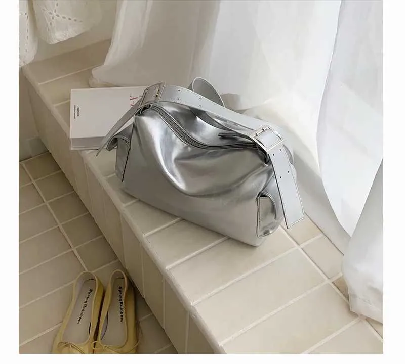 Women's Large Capacity Leather Shoulder Bag For Daily Commute_voghion.com