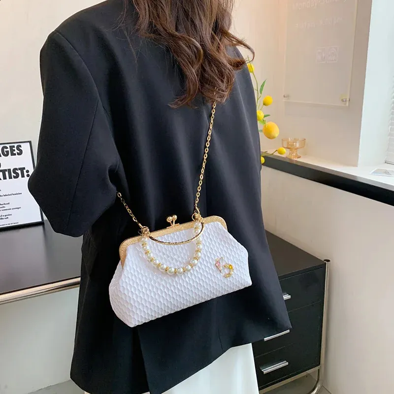 Sacs à bandoulière en argent doré pour femmes, pochette de soirée en perles, chaîne, clip, sacs à main de fête 240821_voghion.com