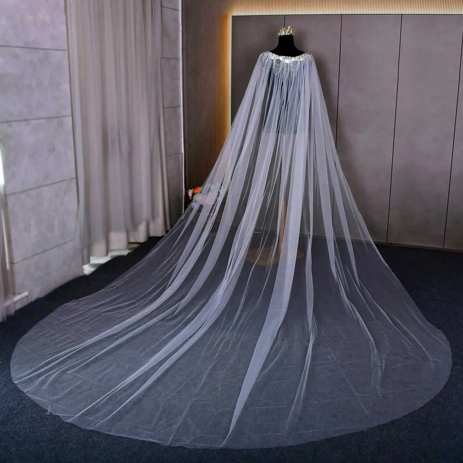 Bruids cape met kralen voor dames strass bruiloft sluier sjaal_voghion.com