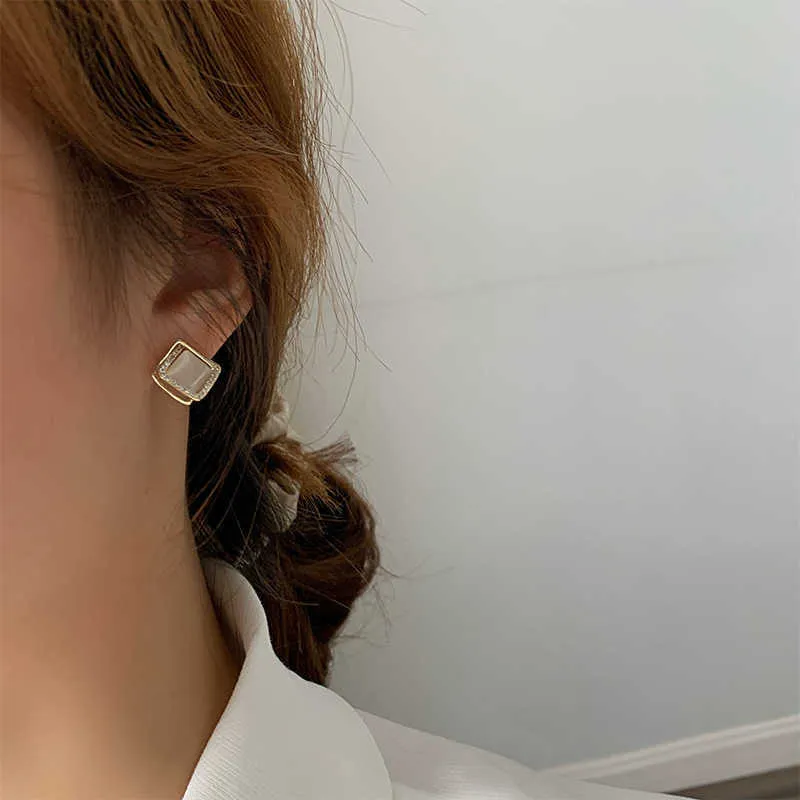 Geometrische Ohrstecker Mit Katzenaugen-charm - Modeschmuck_voghion.com