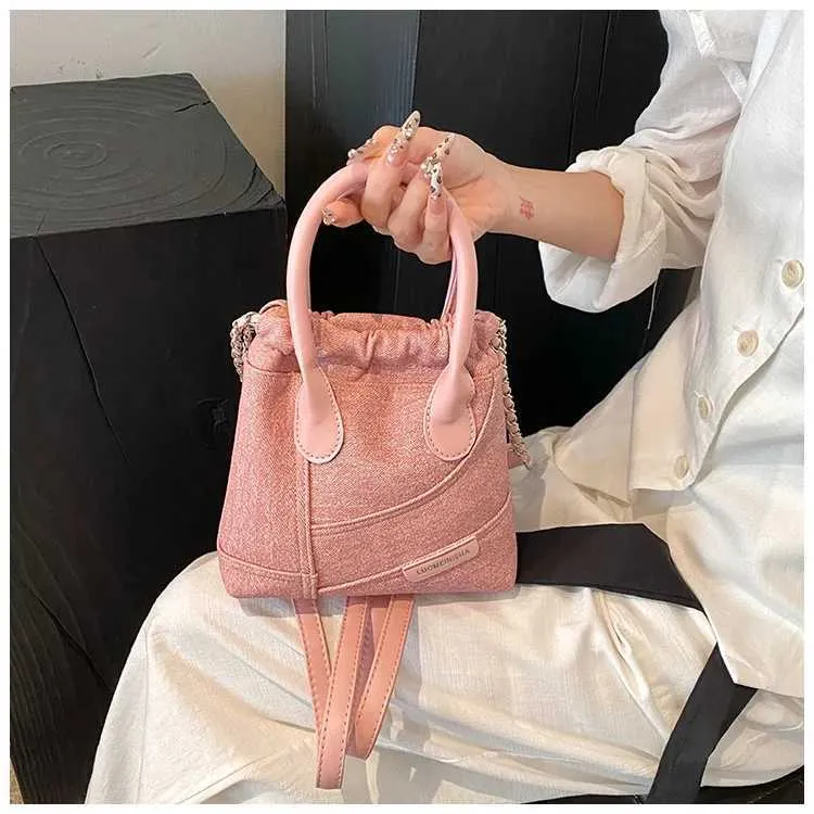 Exquisite Square Shoulder Bag For Women Large Capacity Daily Bag_voghion.com