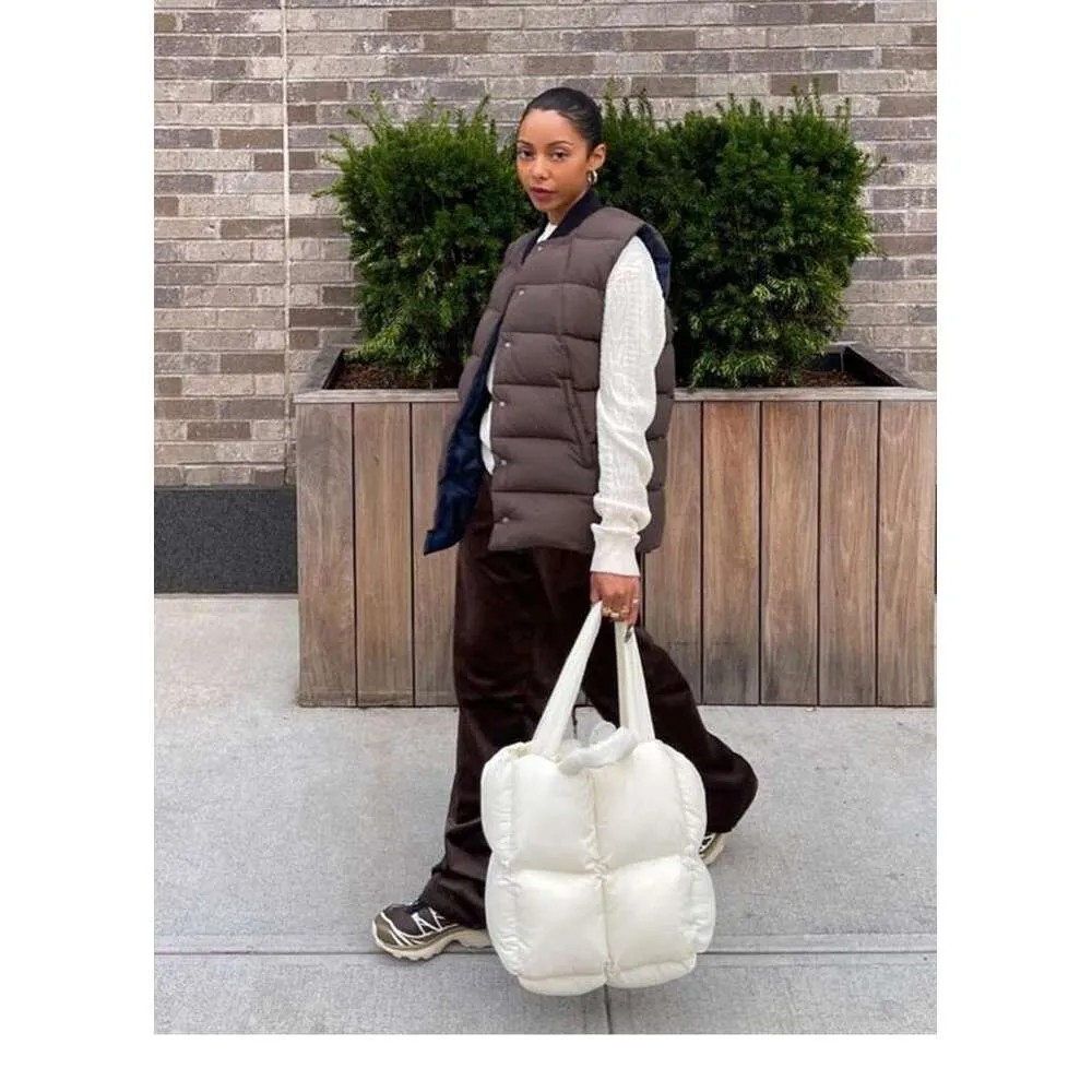 Tote Grousskapazitéit Designer Handtasche Fir Fraen Daunentasch Séiss Minimalistesch Quadrat Puff Ënneraarm Schëller Gratis Versand_voghion.com