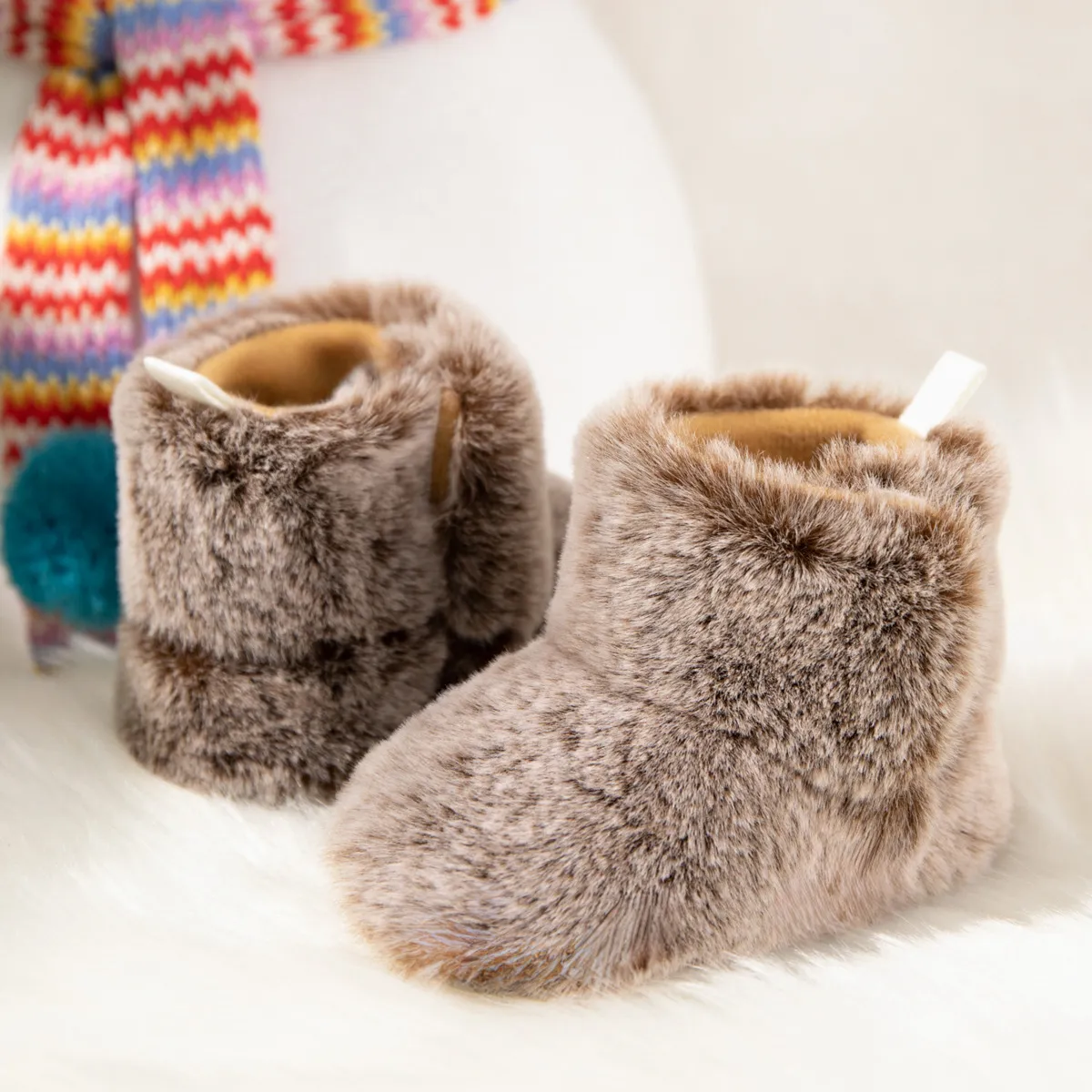 Babyschuhe für Neugeborene, Jungen und Mädchen, rutschfeste, weiche Sohle, Krippenschuhe, Cutefeet, Kleinkind, Plüsch, Flusen, warm, für den Winter, Prewalker_voghion.com